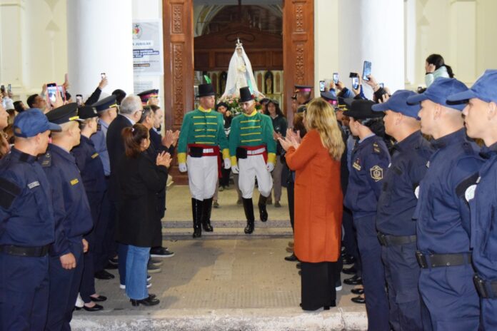 vigilia de la Virgen del Rosario 16
