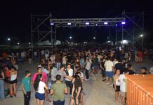 Una multitud recibió el nuevo año en costa surubí