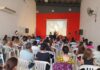 El salón de la casa del bicentenario se pintó de carnaval