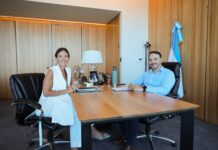 ENCUENTRO INSTITUCIONAL: El gobernador Valdés recibió a la diputada Brambilla en el Centro Administrativo de Corrientes
