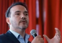 Balsas y puentes: Corrientes impulsa proyectos estratégicos para fortalecer su conexión con Santa Fe