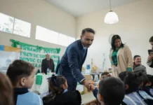 JUAN PABLO VALDÉS ACOMPAÑÓ LOS 85 AÑOS DE PARADA PUCHETA Y DEJÓ INAUGURADO UN NUEVO JARDÍN