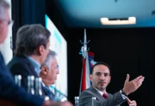 VALDÉS MOSTRÓ EN IGUAZÚ LA ESTRATEGIA DE CORRIENTES PARA ATRAER INVERSIONES Y GENERAR EMPLEO