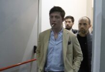 DIPUTADOS OPOSITORES PIDEN EXPLICACIONES AL GOBIERNO POR LA PRESUNTA FUGA DE FLAVIO BOLSONARO